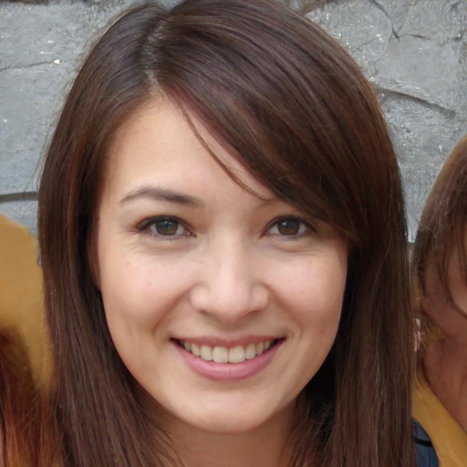 Elena Weber, Expertin für Unternehmensfinanzen bei valorithiqent